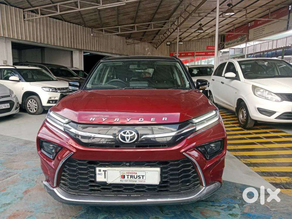 Toyota Urban Cruiser Hyryder, 2025, Petrol