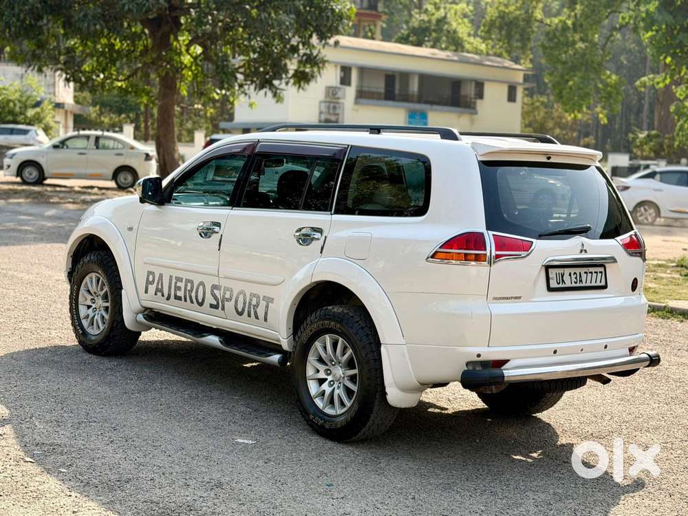 Mitsubishi Pajero Sport 2.5 Manual, 2014, Diesel