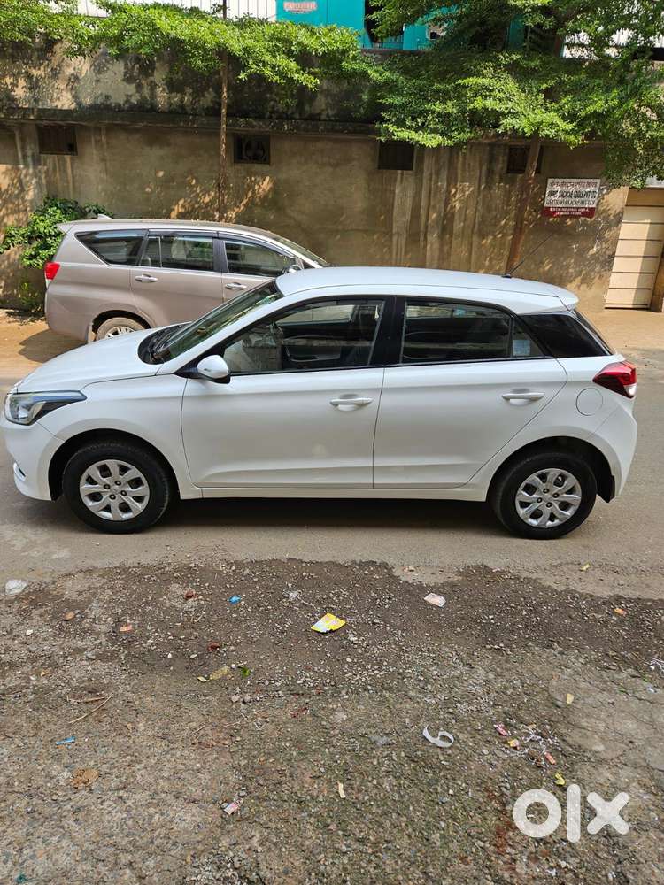 Hyundai I20 Diesel Sportz, 2015, Diesel