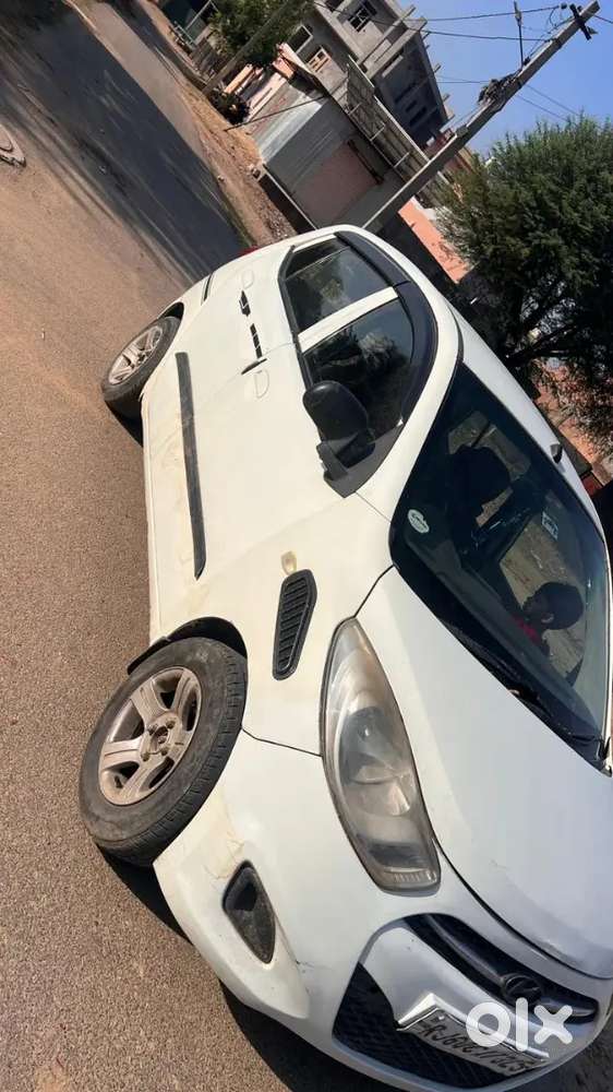 Hyundai I10 2011 Cng & Hybrids 82000 Km Driven