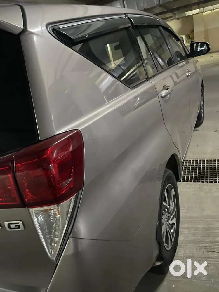 Toyota Innova Crysta 2022 डीज़ल Auto