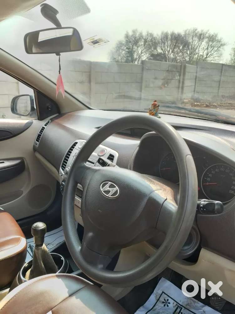 Hyundai I20 Magna, 2011, Petrol