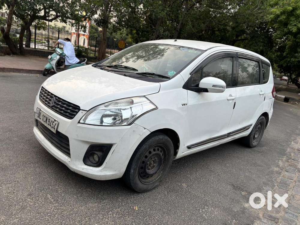 Maruti Suzuki Ertiga 2013 December Petrol Well Maintained