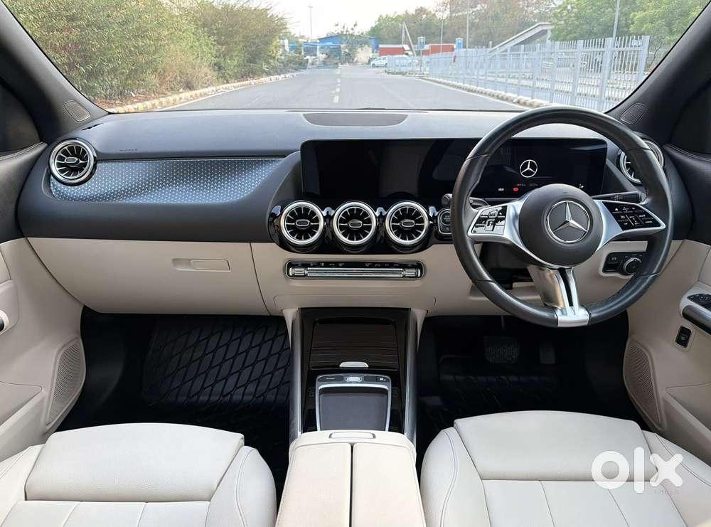 Mercedes-benz Gla 200, 2024, Petrol