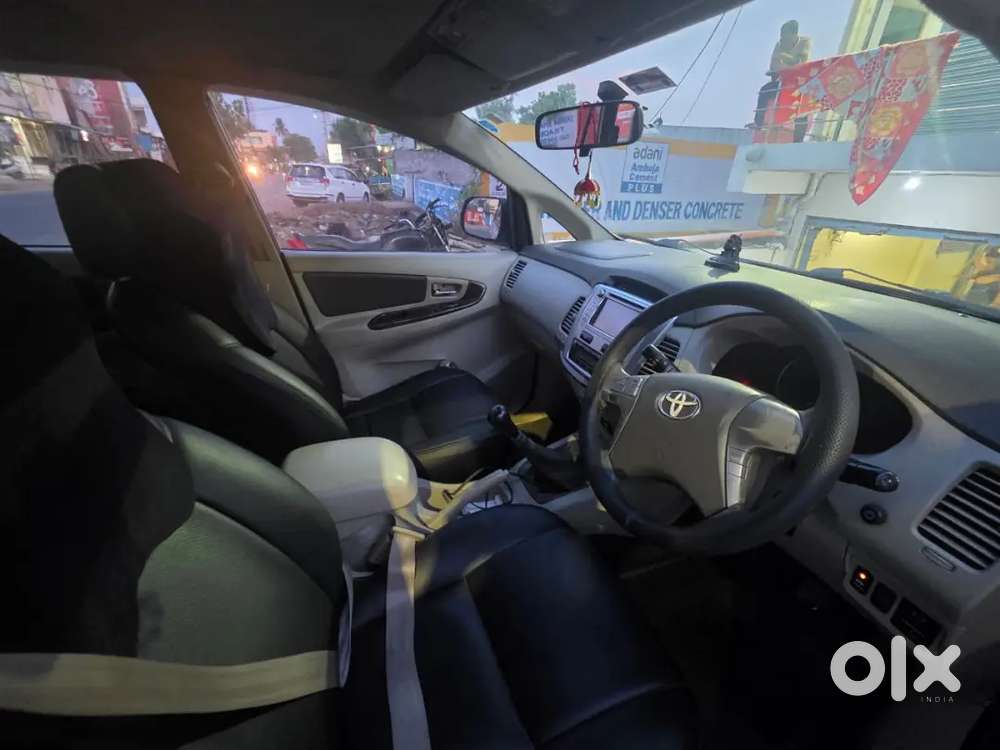 Toyota Innova 2013 Diesel 160000 Km Driven