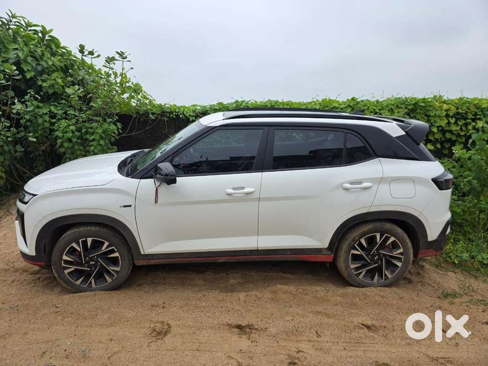 Hyundai Venue N Line 2024 Petrol Well Maintained