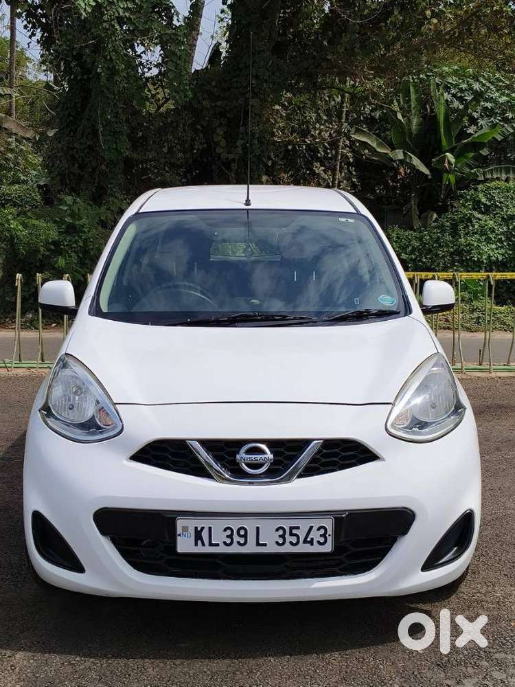 Nissan Micra Xv Cvt, 2017, Petrol