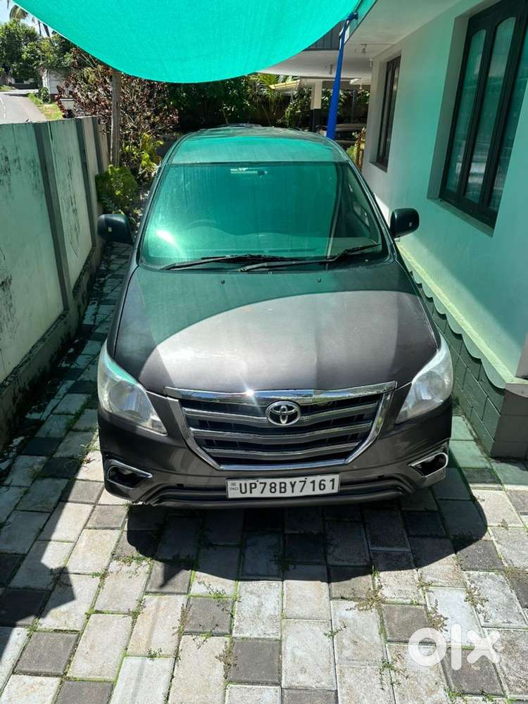 Toyota Innova Diesel Car 2010