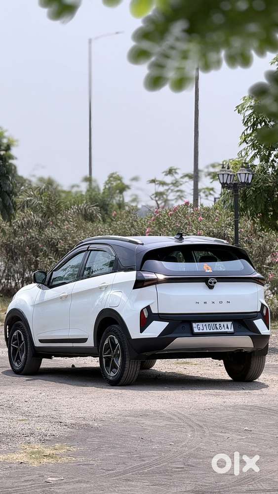 Tata Nexon Fearless Plus S 1.5 Revotorq Diesel 6 Amt Dt, 2023, Diese..