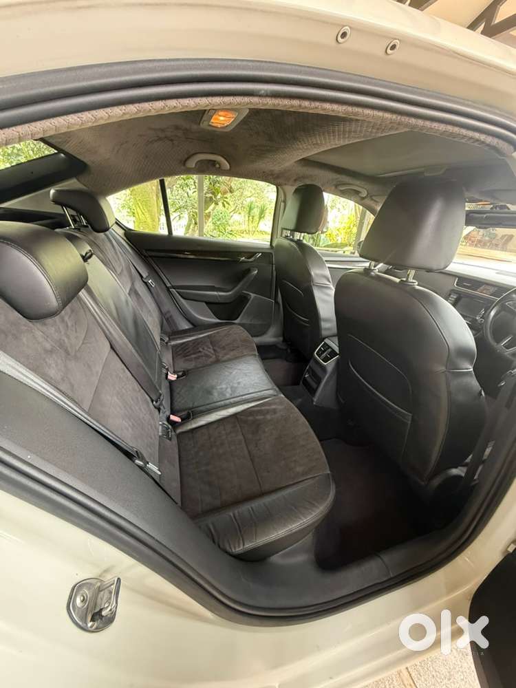 Skoda Octavia Diesel 2015 Km Driven 100000