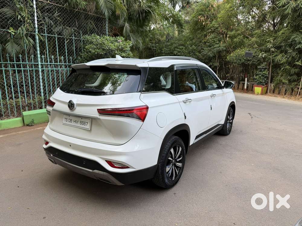 Mg Hector Plus Sharp Hybrid 1.5 Mt, 2021, Petrol