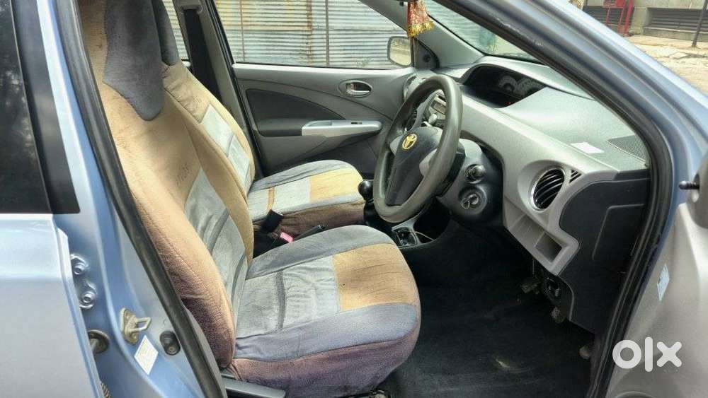 Toyota Etios Liva V Sp*, 2011, Petrol