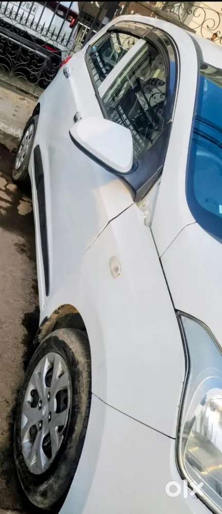 Hyundai Grand I10 Sportz 2014 Car