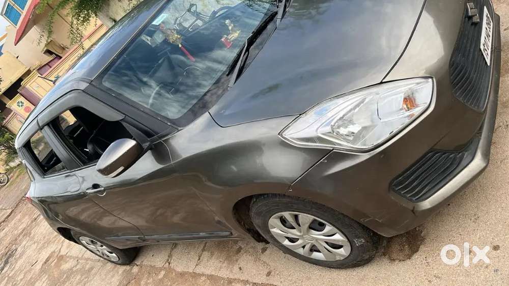 Maruti Suzuki Swift Vxi 2021