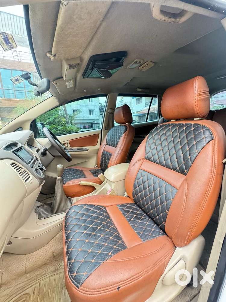 Toyota Innova 2.5 G (diesel) 8 Seater, 2006, Diesel