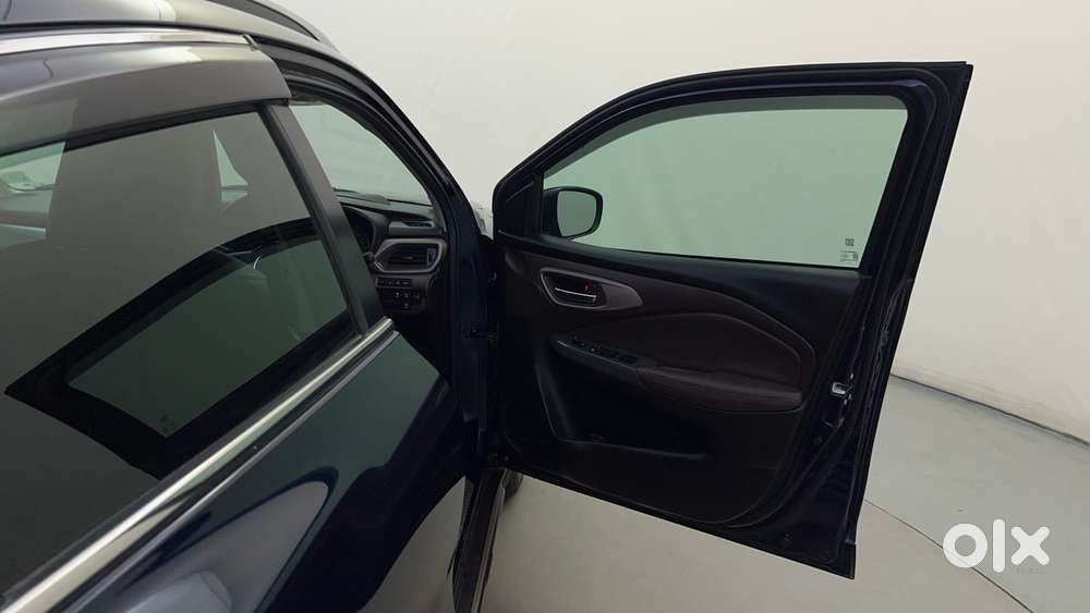 Maruti Suzuki Fronx Alpha 1.0l Turbo 6 At, 2024, Petrol