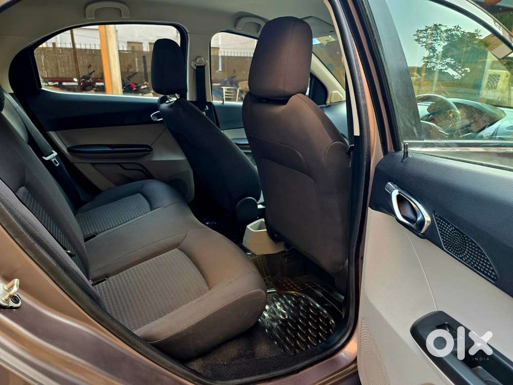 Tata Tiago 1.2 Revotron Xza, 2018, Petrol