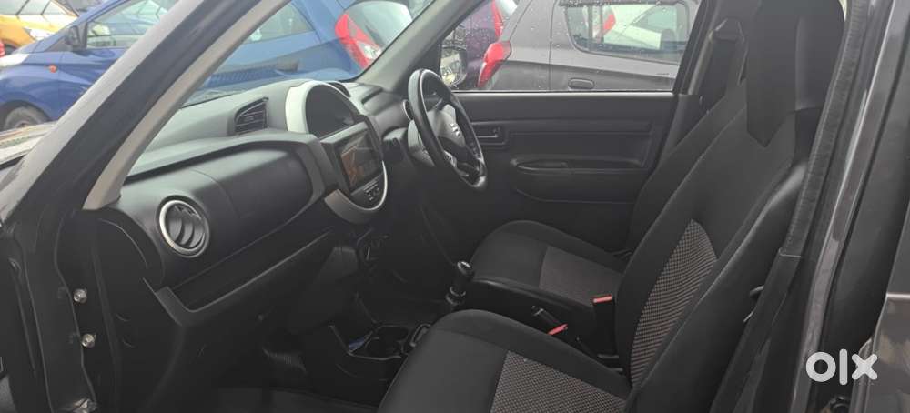 Maruti Suzuki S-presso Vxi Plus, 2019, Petrol