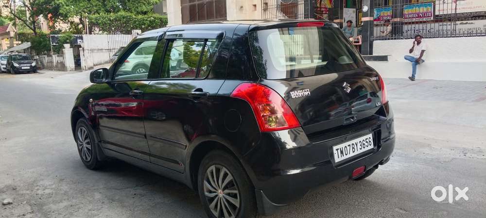 Maruti Suzuki Swift Vxi + Manual, 2009, Petrol