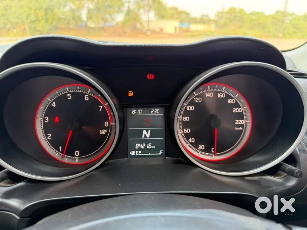 Maruti Suzuki Swift Amt Zxi, 2018, Petrol