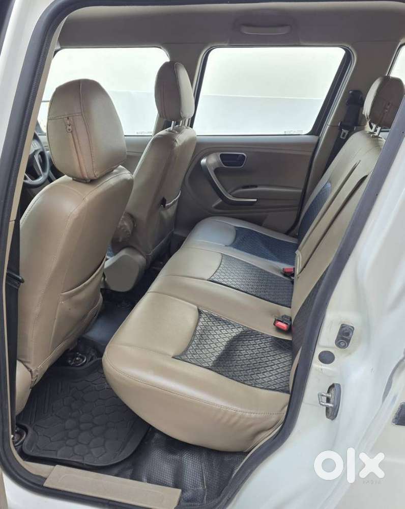 Mahindra Bolero Neo 1.5 N 10 R, 2023, Diesel