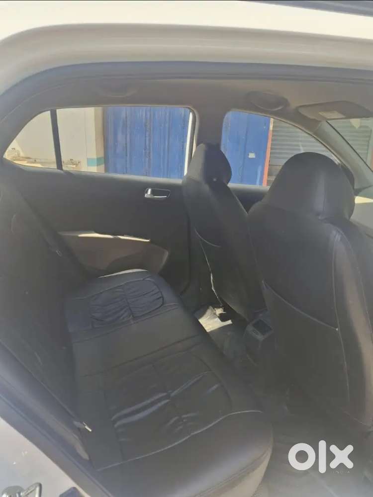 Hyundai Grand I10 2019 Sportz Dual Tone