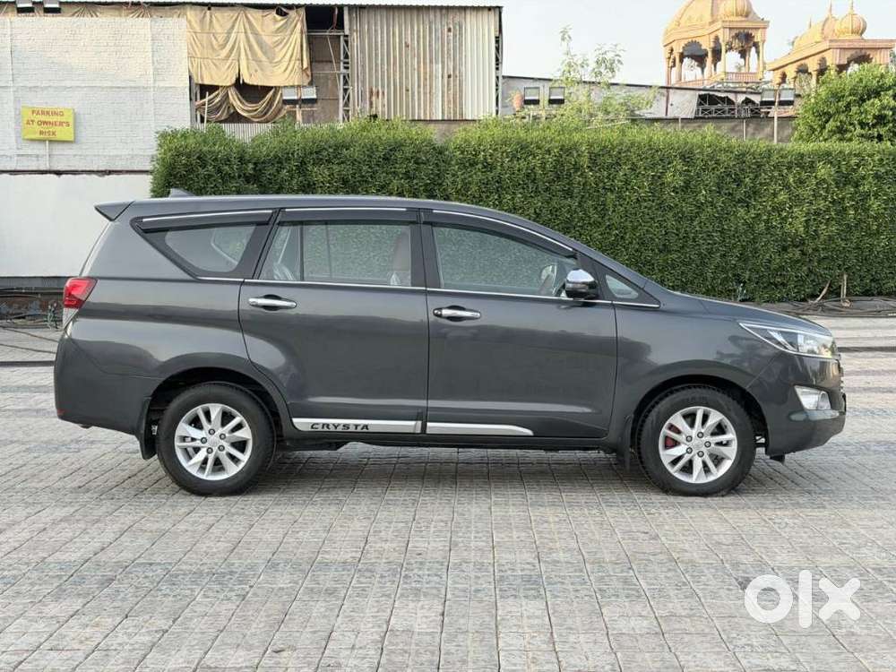 Toyota Innova Crysta 2.4 G Mt, 2020, Diesel