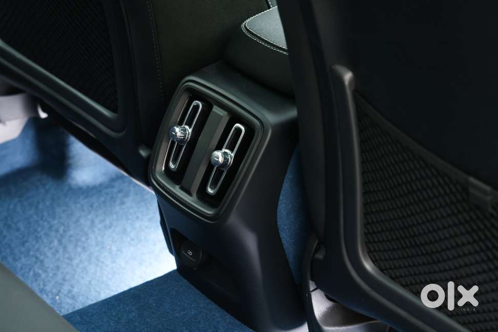 Volvo C40 Recharge E80, 2024, Electric