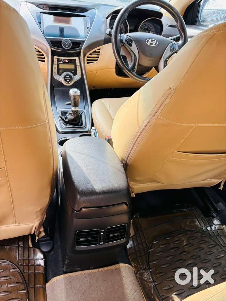 Hyundai Elantra 2013