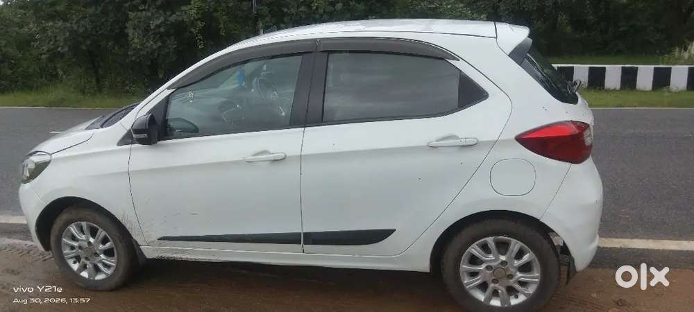 Tata Tiago Xz Opt 2017 Manual Petrol