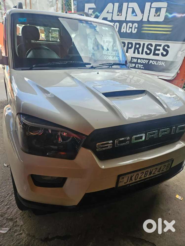 Mahindra Scorpio Classic 2017