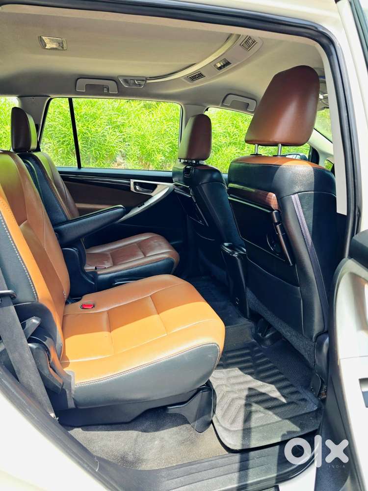 Toyota Innova Crysta 2.7 Zx At, 2019, Petrol