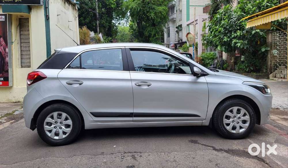 Hyundai Elite I20 Sportz (o) 1.2, 2015, Petrol