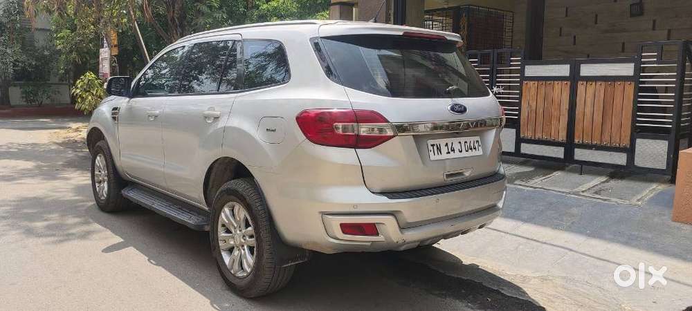 Ford Endeavour 2.2 Titanium At 4x2, 2016, Diesel