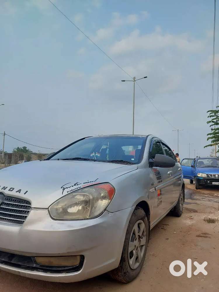Hyundai Verna 2008 Diesel 180000 Km Driven