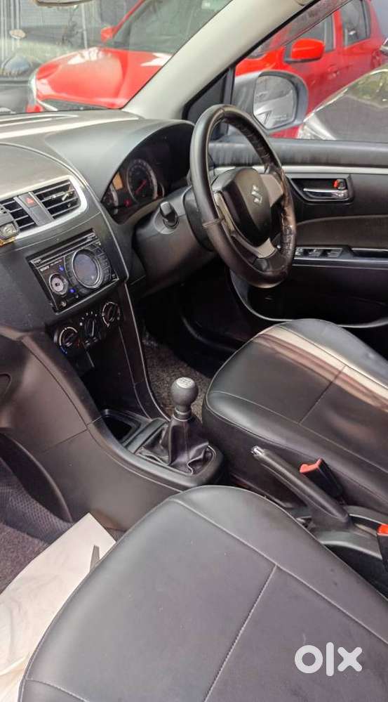 Maruti Suzuki Swift Vxi + Manual, 2012, Petrol