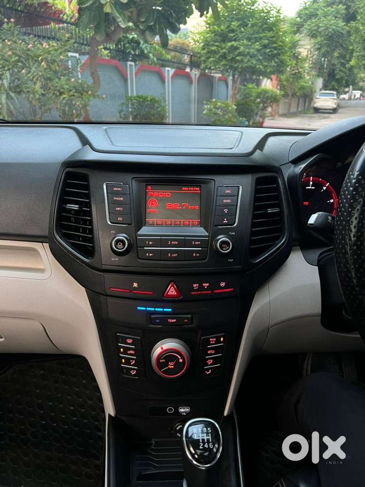 Xuv300 Diesel 2022 Only 34,000 Kilometer In Showdoom Condition