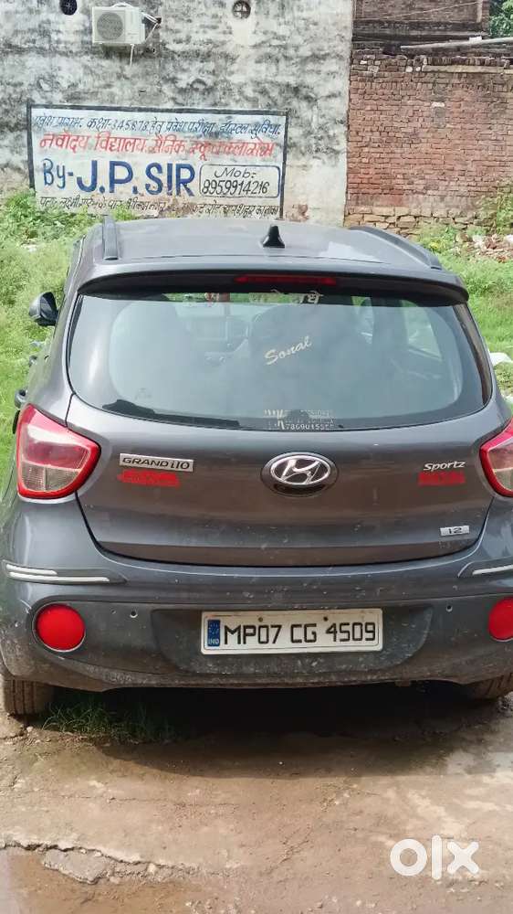 Hyundai Grand I10 Sportz Petrol 2019