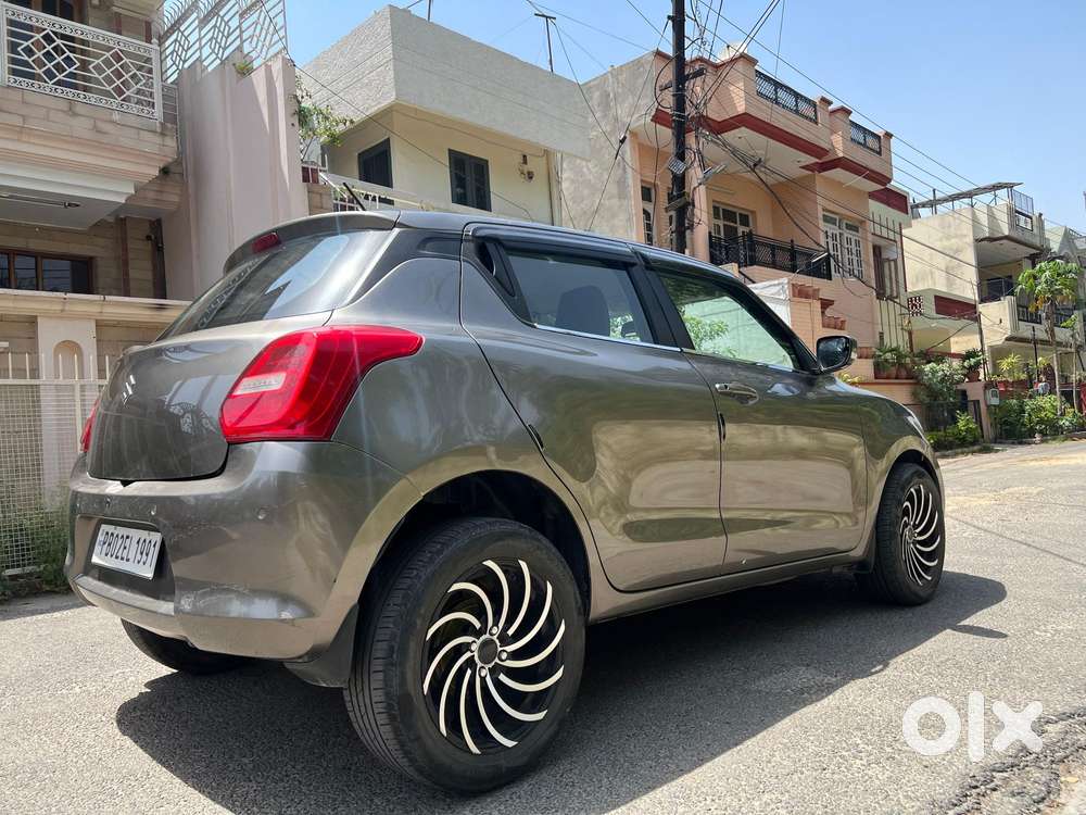 Maruti Suzuki Swift 2018 Amt Vxi, 2022, Petrol