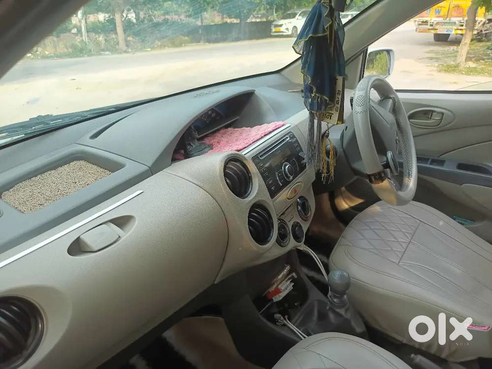 Toyota Etios Liva 2014