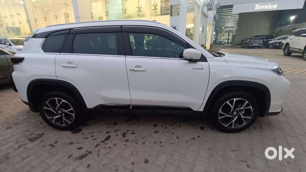 Toyota Urban Cruiser Hyryder 1.5 V Hybrid, 2024, Petrol