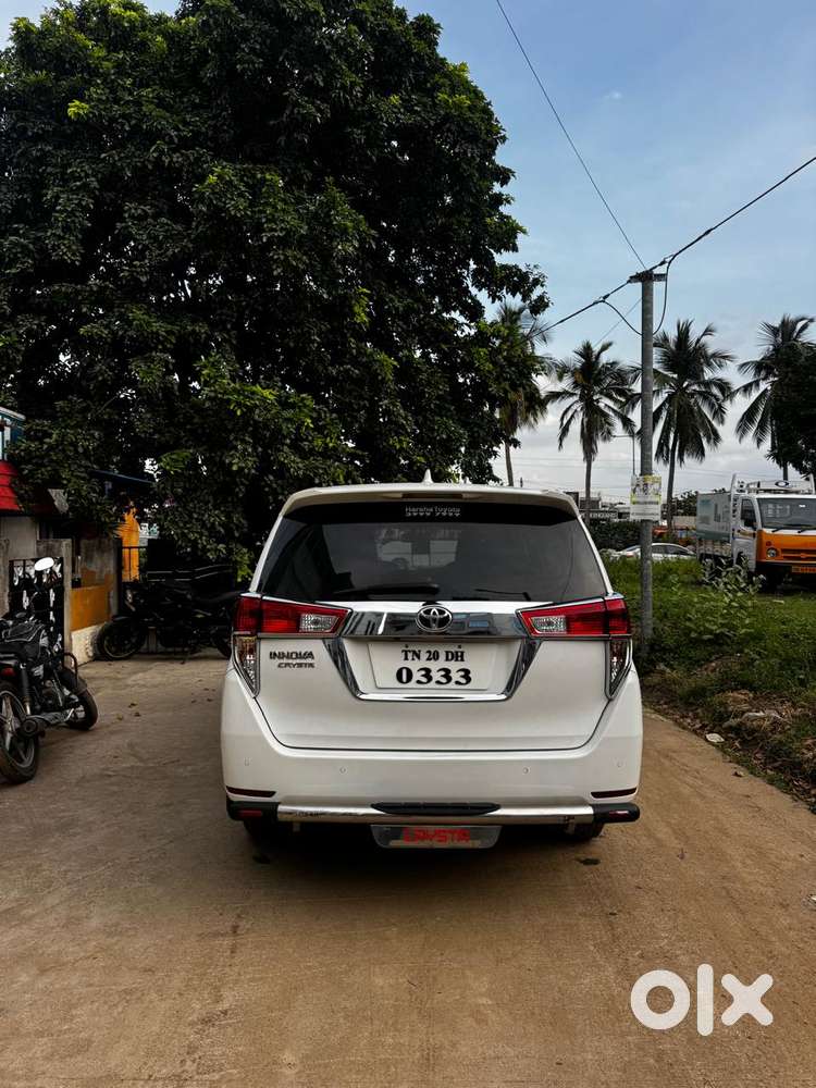 Toyota Innova Crysta [2020-ongoing] 2.4 Gx At 7 Str, 2023, Diesel