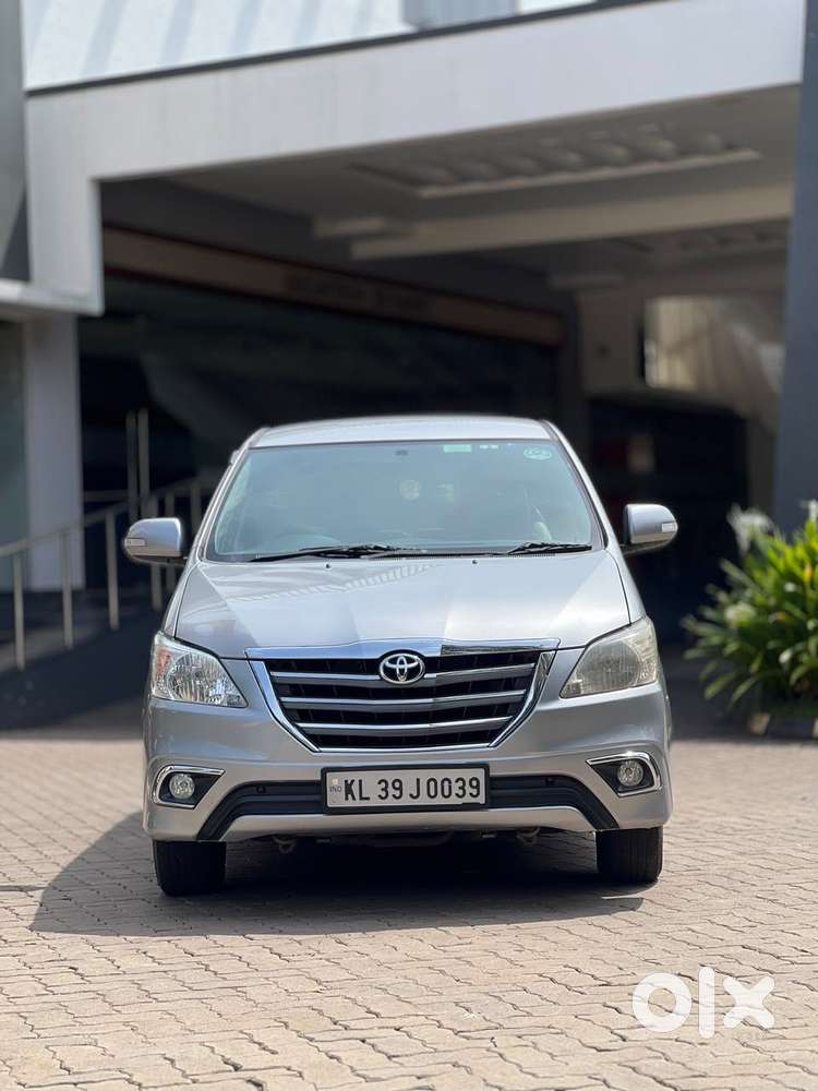 Toyota Innova 2.5 V 7 Str, 2015, Diesel