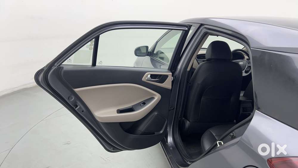 Hyundai Elite I20 1.2 Asta (o) Cvt, 2019, Petrol