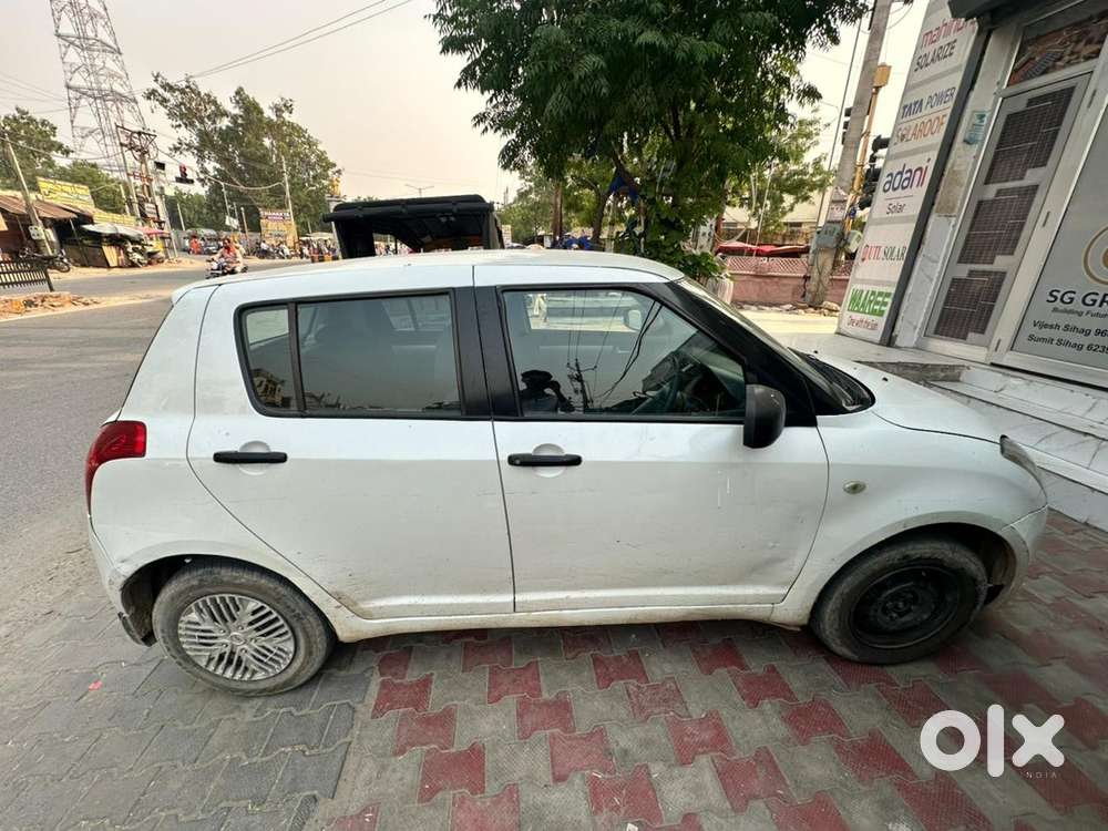 Swift Maruti Petrol 2011