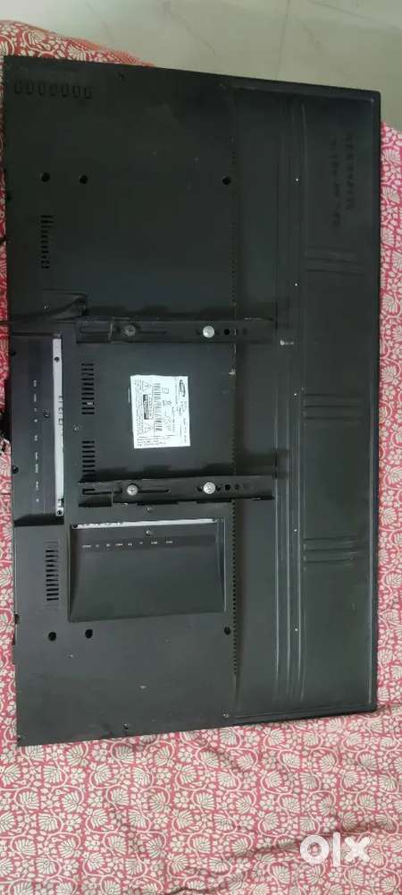 tv,45 inch TV with remote but screen is not working - TVs, Video