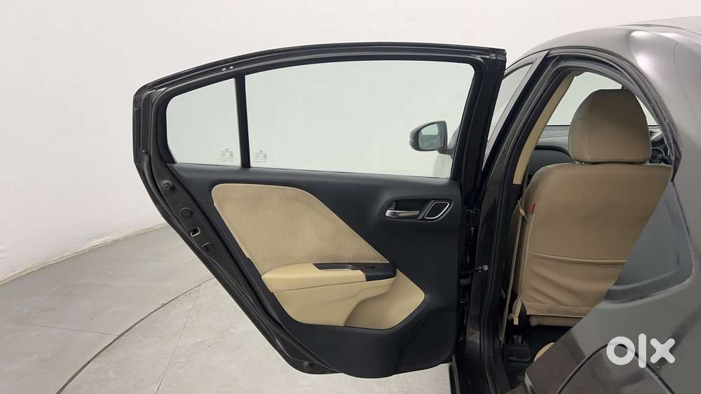 Honda City I-vtec Cvt V, 2017, Petrol