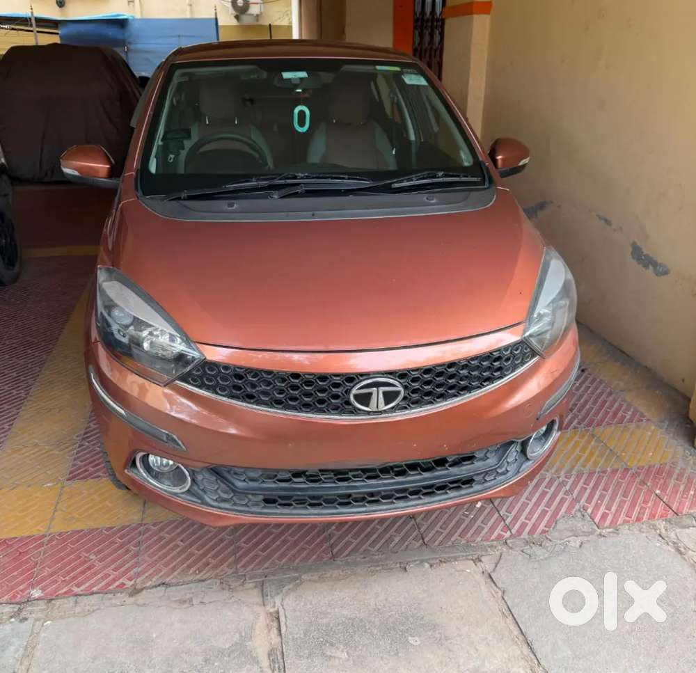 Tata Tigor 2018 Petrol 70300 Km Driven
