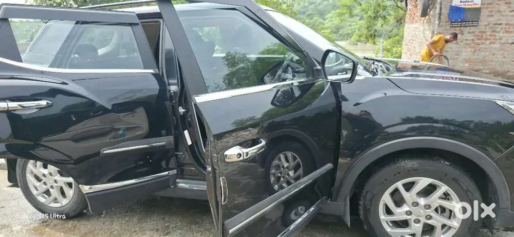 Mahindra Xuv300 W8 Diesel 2023