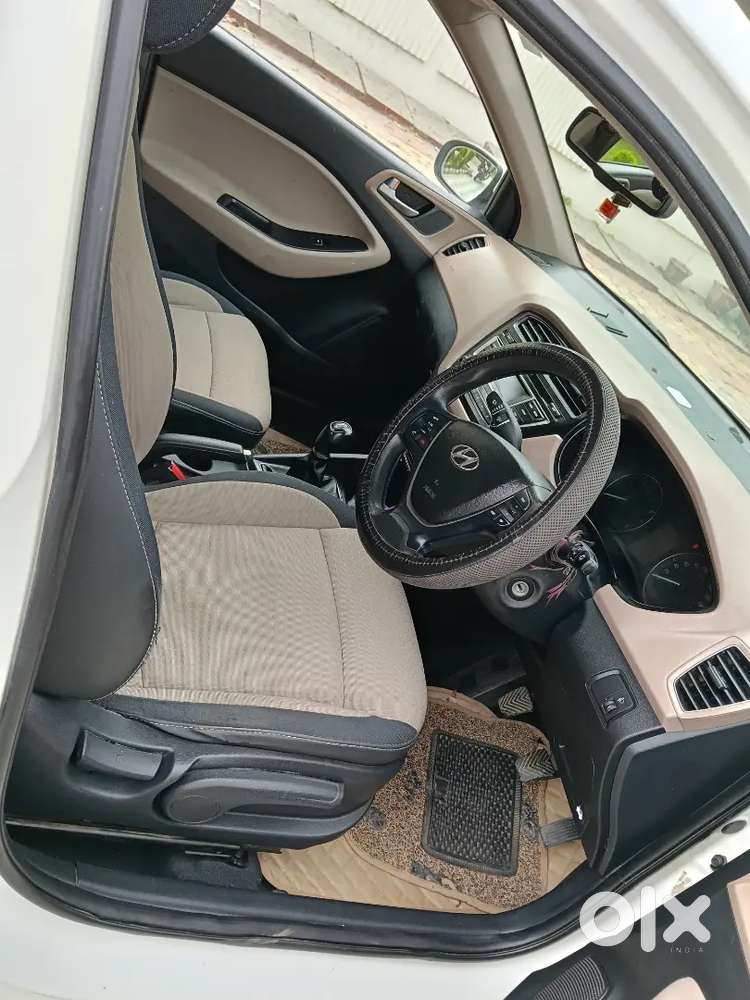 Hyundai Elite I20 2016 Petrol 72000 Km Driven